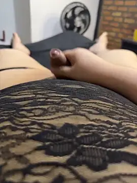 Chat XXX ao vivo de valenthottie