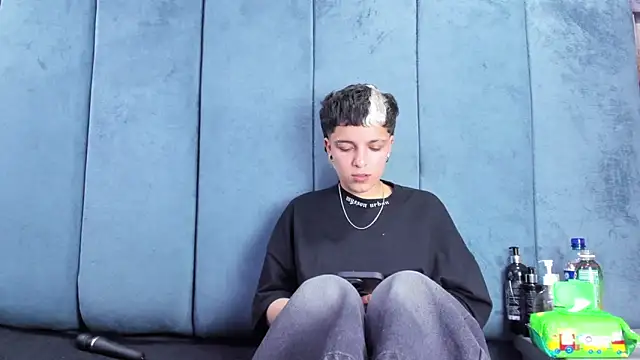 Megan_Thompson_ live XXX chat