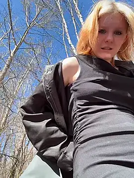 Chat +18 de NinaParri ao vivo