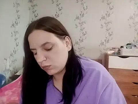 symmetryinvoid Adlı Modelin Canlı XXX Sohbeti