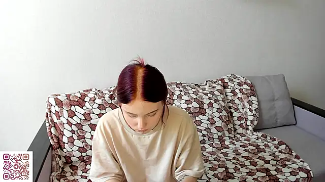 Julia_Anis লাইভ XXX চ্যাট