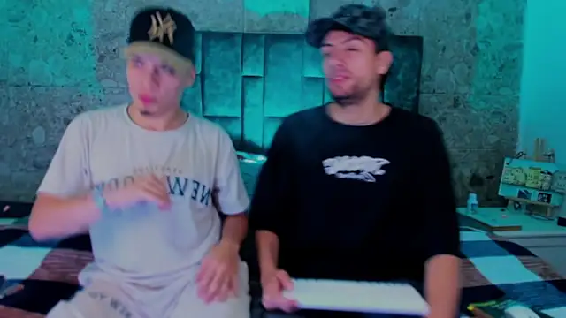 alex_and_christhoper webcam show