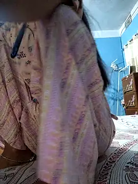 Chat XXX en directo de 124pakhi