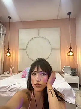 Nyko_Jackson Adlı Modelin Canlı XXX Sohbeti