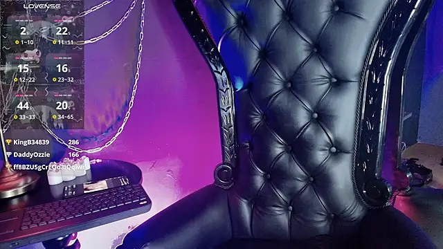 Navier__ Chat XXX in diretta