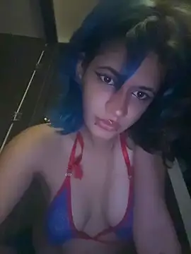 sukulaurens Adlı Modelin Canlı XXX Sohbeti