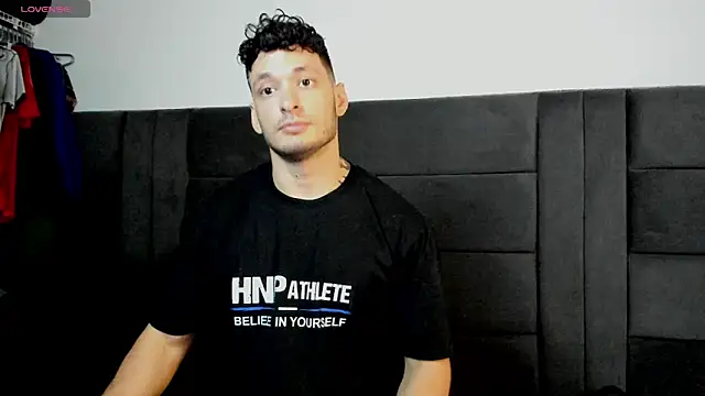 alejandro__2: απευθείας συνομιλία ΧΧΧ