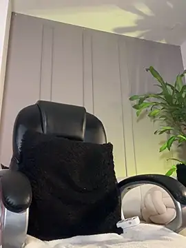 Frank_Farrell Live XXX-chat