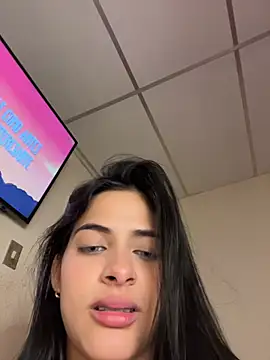 violetta-brown1: απευθείας συνομιλία ΧΧΧ