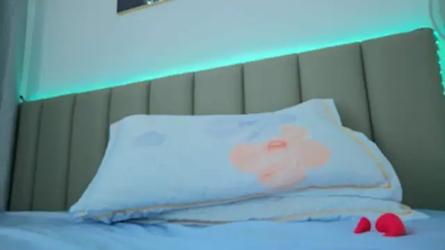 Chat +18 de sweety_vikky ao vivo