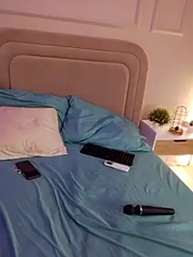 Nahomyrain's Live XXX Chat