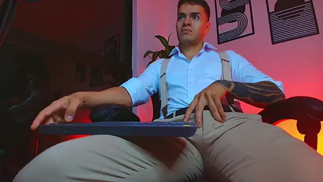 دردشة ALPHA_DOMINUS_ الجنسية المباشرة