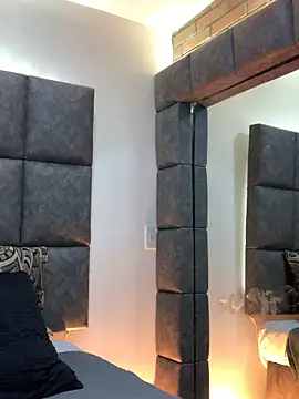 Chatroom XXX en direct de BrigitteVons