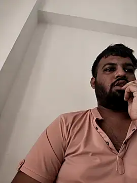 vinay_smalldick Chat XXX in diretta