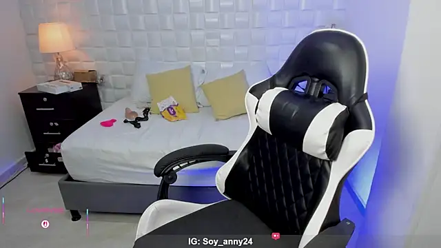 XXX chat uživo modela anny_rouse24