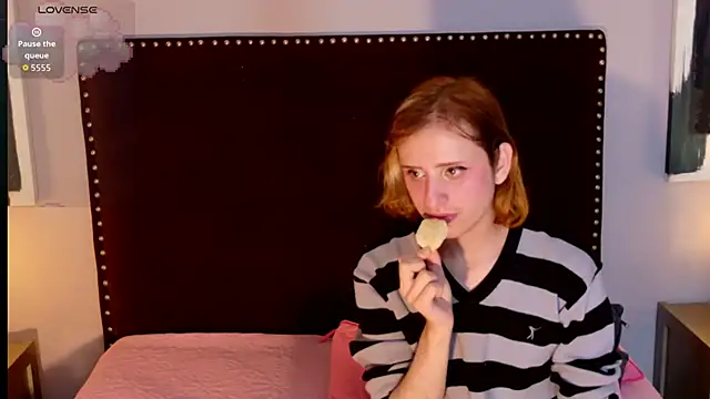 Chat XXX ao vivo de seraphine_star