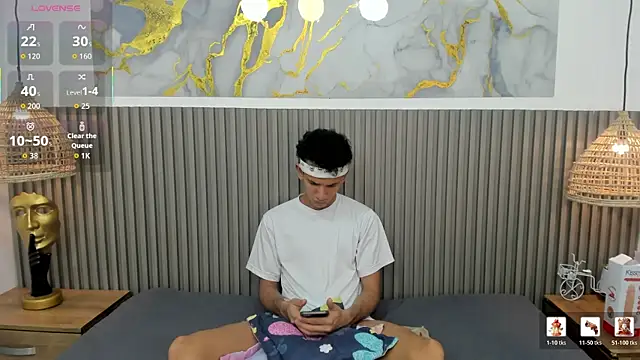 JDWhite18: απευθείας συνομιλία ΧΧΧ