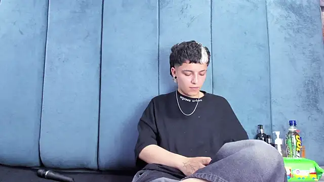 Megan_Thompson_ Live XXX-chat