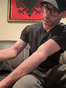 hailzeffn: απευθείας συνομιλία ΧΧΧ