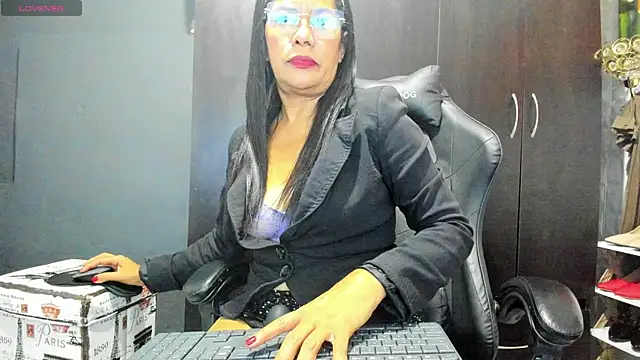 Miss_diosadenylon's Webcam Show