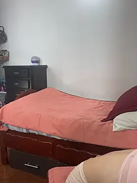 XXX chat uživo modela MariamGray1