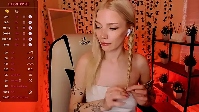 AnyaTaylor_のライブXXXチャット