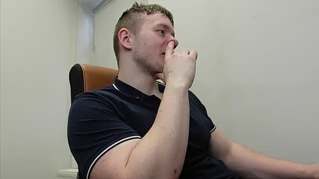 Richard_Dullas 在線直播表演