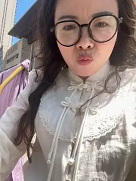 chick-888 – Live XXX-chat