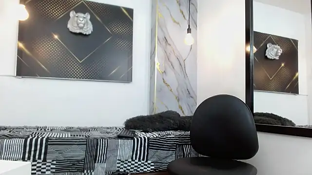 Chatroom XXX en direct de KingOfTemptation