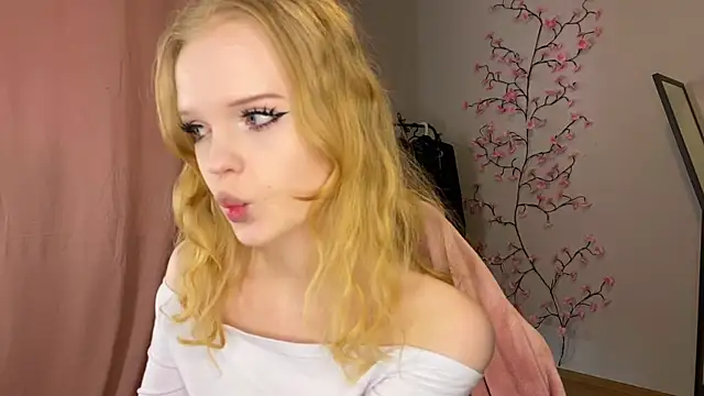 RoseeFairy's Live XXX Chat