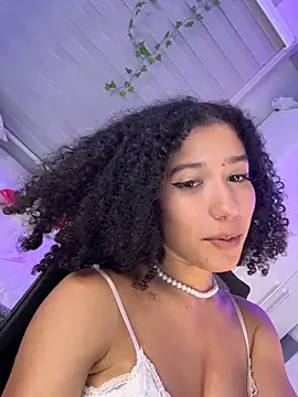 Chat XXX en directo de Lovely_Janeth