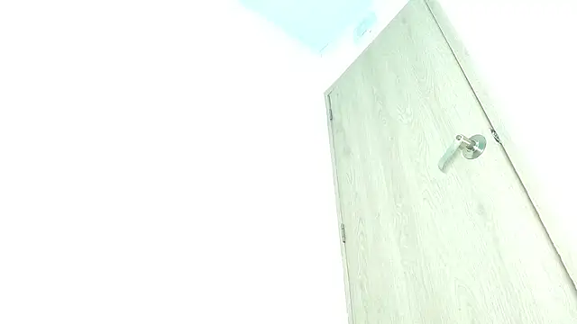 Show de avaleri_cherry na webcam