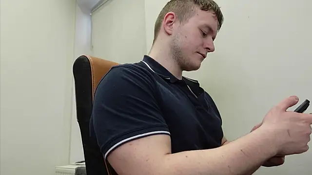 Вебкам-шоу Richard_Dullas