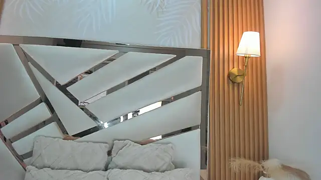 แชท XXX สดของ Eimy_Curvy