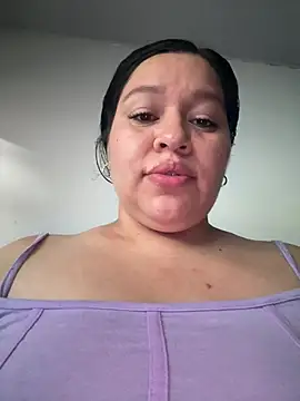 Lovelipsbig – Naživo XXX chat