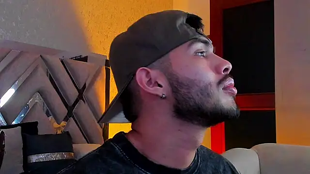 แชท XXX สดของ Vincentblack