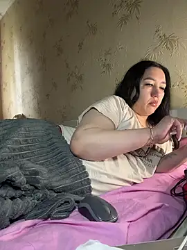 แชท XXX สดของ Naughtbaby_2025