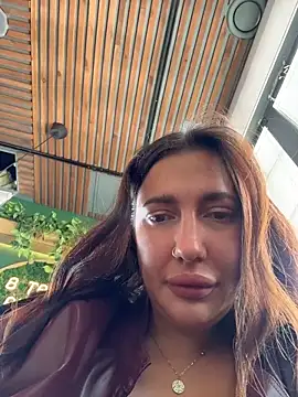 แชท XXX สดของ AleksandraRich