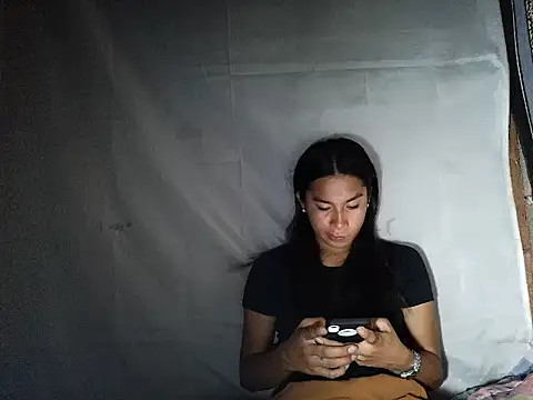 Asian_PrettyAle's Live XXX Chat