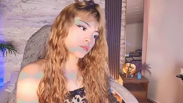 Chat XXX en directo de sakuramoss