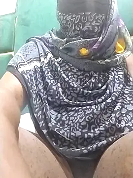 chocolate-puss' Webcam Show