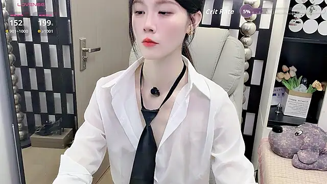 Yueyue-MM Chat XXX live