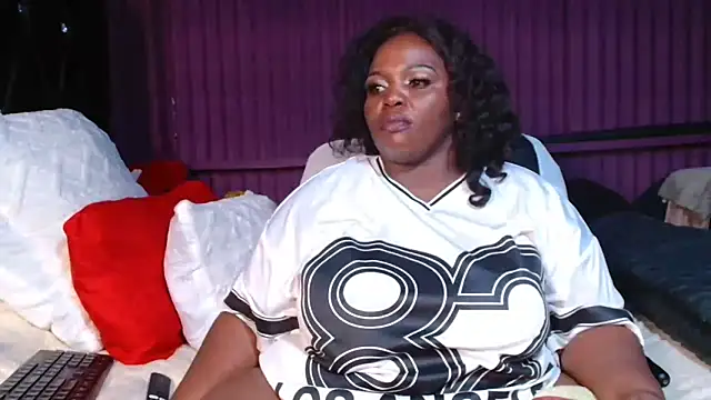 Bustyboobs02xx live XXX chat