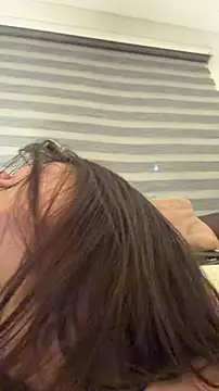 Chat +18 de crystal_bunny7 ao vivo