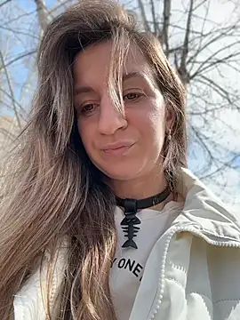 EvvaMurのライブXXXチャット