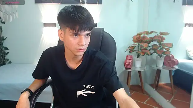 Онлайн чат XXX maxim_rod