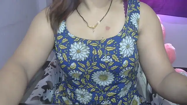 Pokazy przed kamerką – Punjaban_patola