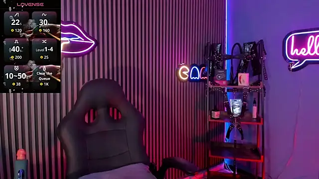 Maximoking26 Adlı Modelin Web Kamerası Şovu