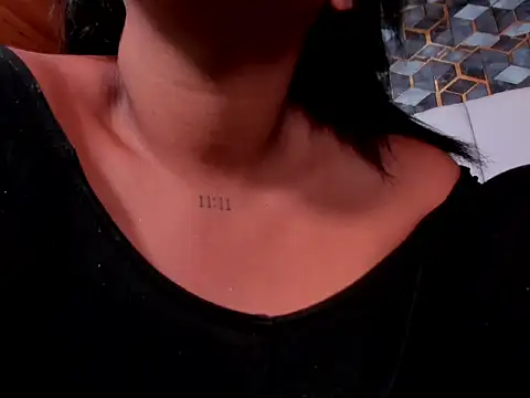 lia_mariana: απευθείας συνομιλία ΧΧΧ