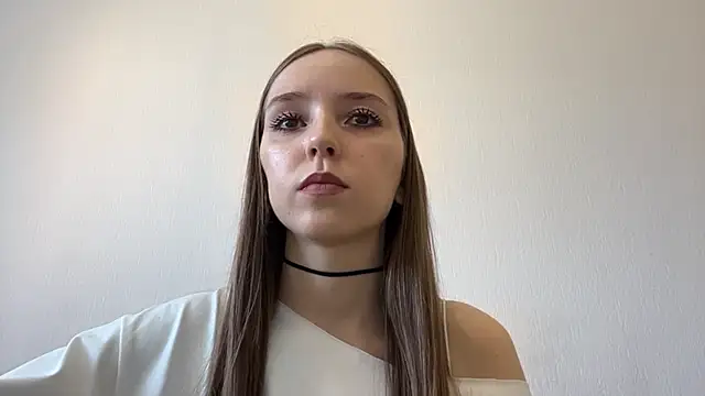 TanjaBrounson élő XXX-chatje